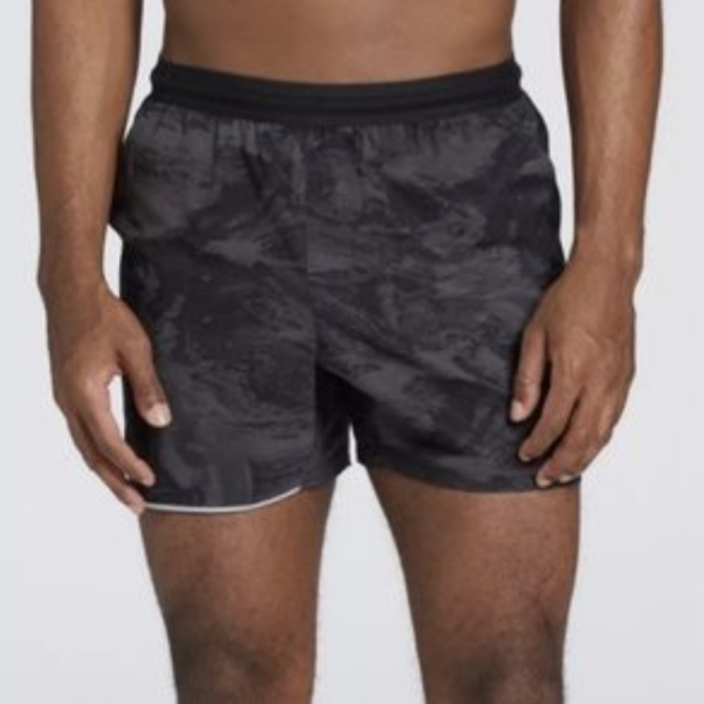 VRST Men's 2X Running Camo Gray & black shorts w/pockets and lined